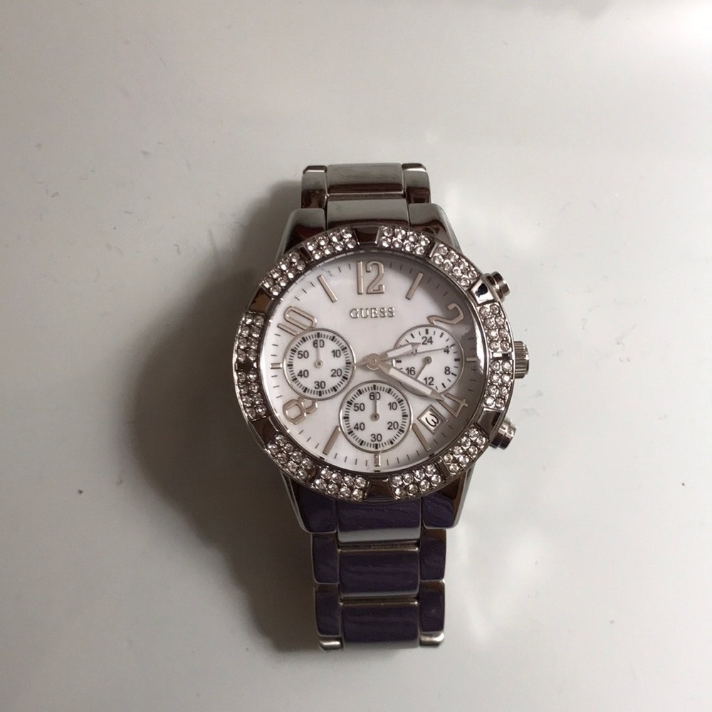 GUESS silver watch